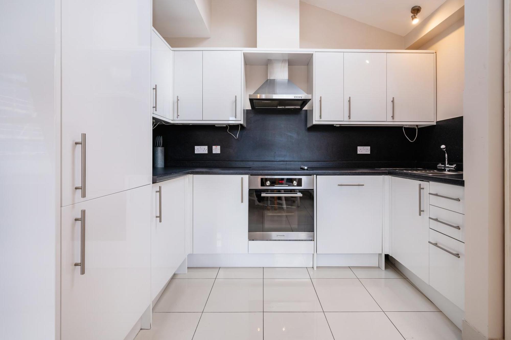 Paddington Modern Apartments لندن المظهر الخارجي الصورة