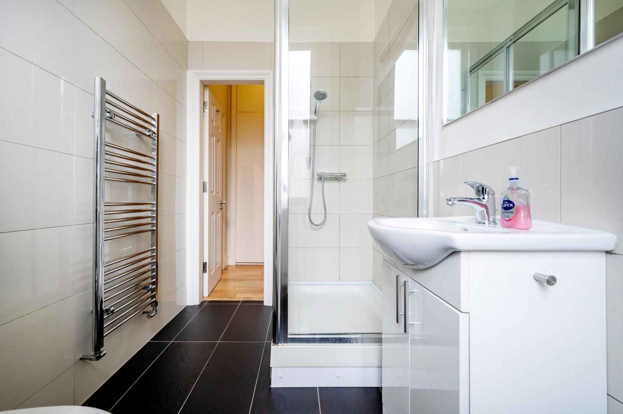 Paddington Modern Apartments لندن المظهر الخارجي الصورة